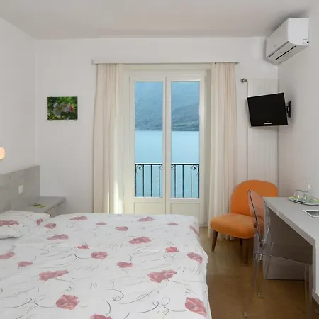 Ξενοδοχείο Garni Rivabella Au 3*